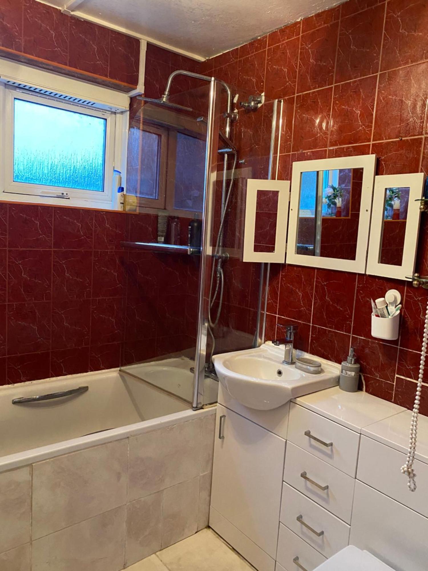 Happy Place With Kitchenette- Female Only لندن المظهر الخارجي الصورة